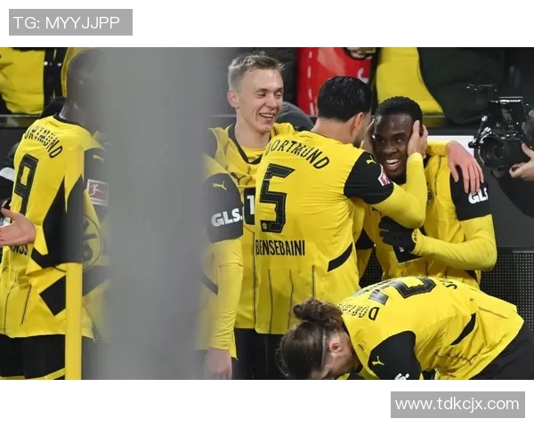 德甲老将华盛顿踢球率领不同县团队争冠霸主