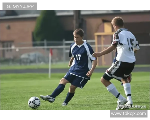 玛可确认继续留队,帕德博恩或将离开球队 玛可确认继续留队,帕德博恩或将离开球队